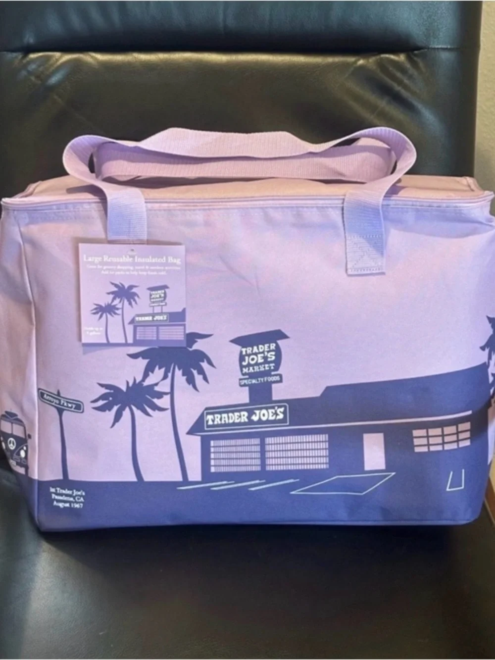 NWT Trader Joe's Large Purple Reusable Insulated Bag Tote New Spring 2026